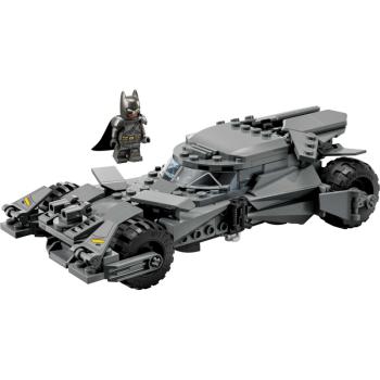 Preview: 76331 | Batman v Superman™ Batmobile™