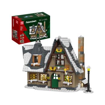16049S | Christmas Cottage