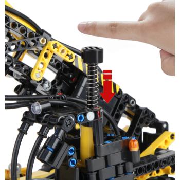 Preview: 19009 | Pneumatic Telescopic Forklift