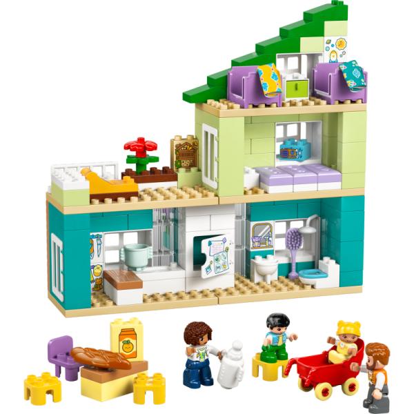 10470 | 3 in 1 Modern Family House with Figures