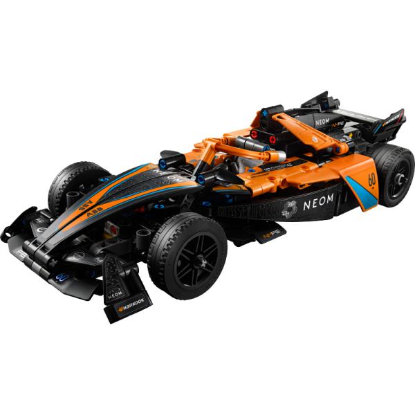 42169 | NEOM McLaren Formula E Race Car