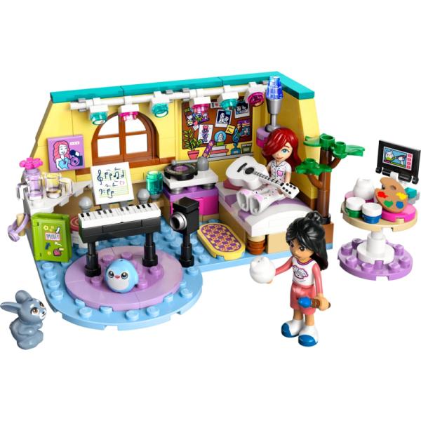 42647 | Paisley's Room