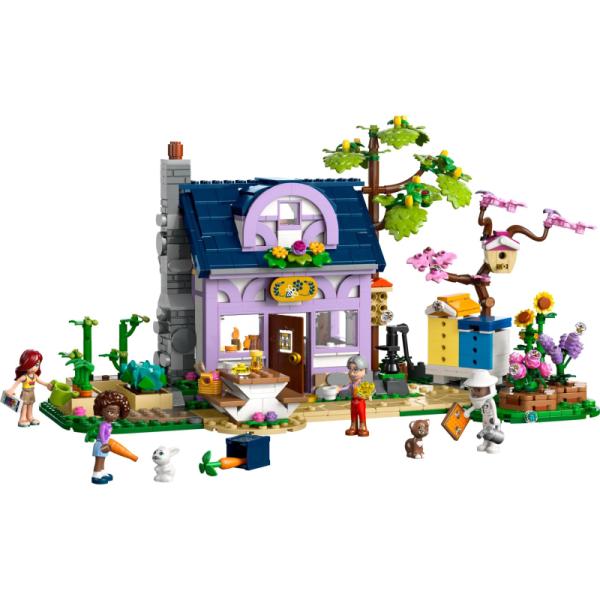 42669 | Beekeepers' House and Flower Garden