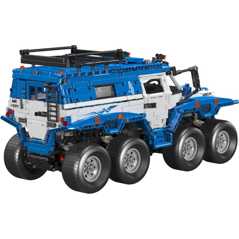 13089 | Shaman 8x8 ATV Blue