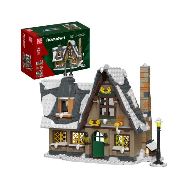 16049S | Christmas Cottage