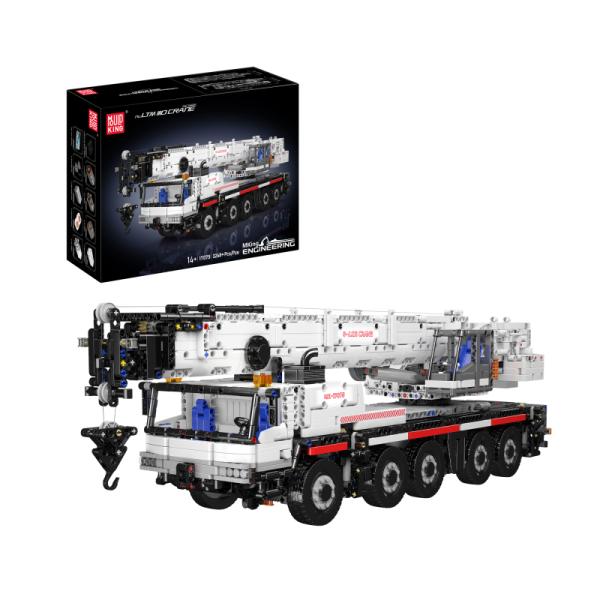 17075 | LTM IIIO Crane