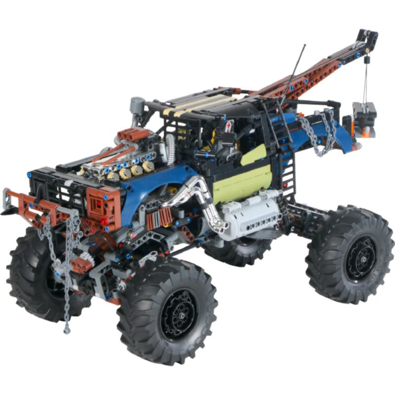 18006 | Rebel Tow Truck