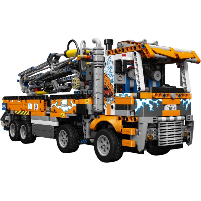 19014S | Pneumatic Concrete Pump Truck