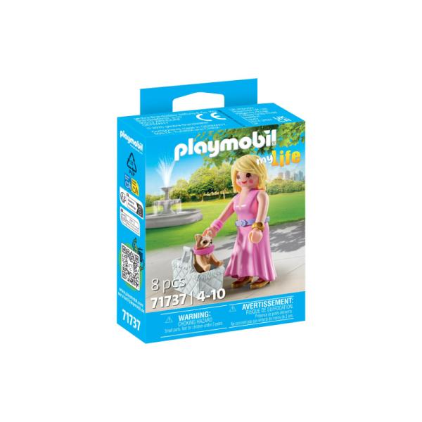 71737 | It-Girl with Chihuahua